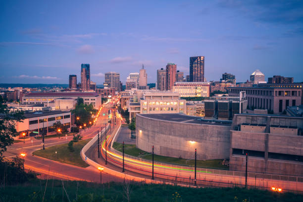 istock Panorama of St. Paul at sunset 1044428904