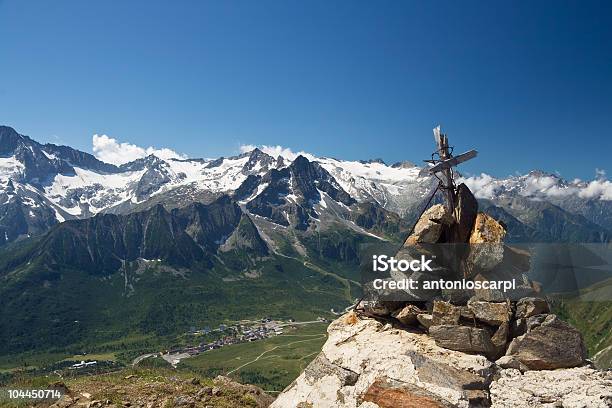 Tonale Pass I Presena Mount - zdjęcia stockowe i więcej obrazów Alpy - Alpy, Bez ludzi, Chmura