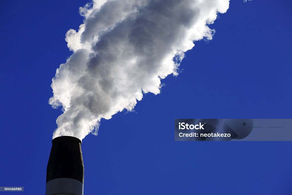 Smoke stack - Lizenzfrei Blau Stock-Foto