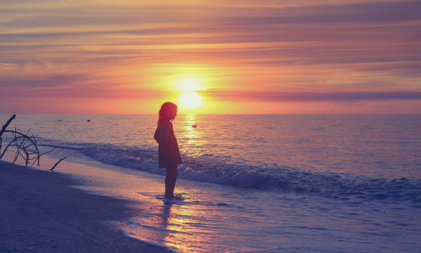 istock Sunset and Childhood 1044617546