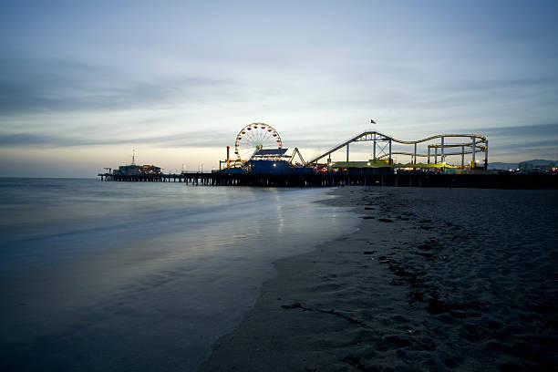 istock Santa Monica Pier Dusk 104474308