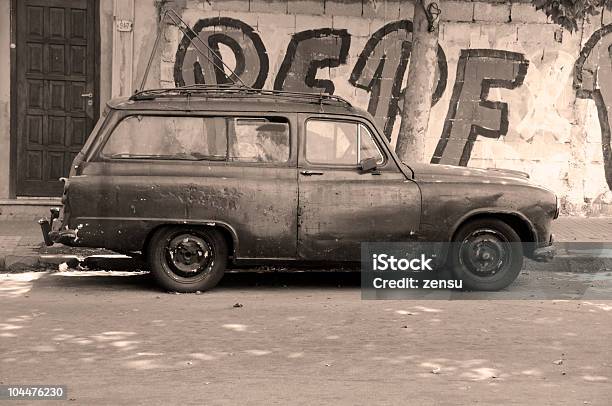 Lauto Depoca E Uruguay - Fotografie stock e altre immagini di Albero - Albero, Antico - Vecchio stile, Automobile