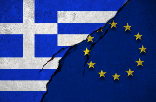 drapeau grec et de l’union européenne, le concept de conflit - currency exchange global finance currency european union currency photos et images de collection