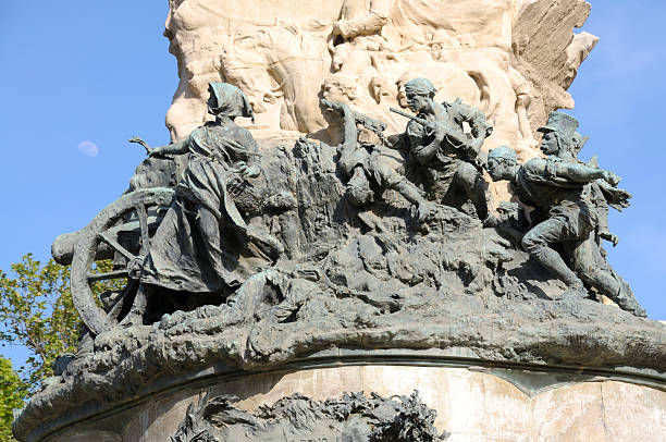 istock Monument to the sieges, Zaragoza 104477021