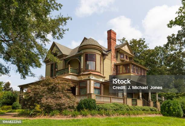Harper House Stock Photo - Download Image Now - Residential Building, History, House