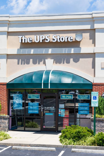 Ups Store Rrr 50+ The Ups Store fotos de stock, imagens e fotos royalty-free - iStock