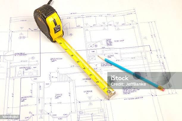 Construção De Planos E Fita Métrica - Fotografias de stock e mais imagens de Medir - Medir, Teto, Planeamento