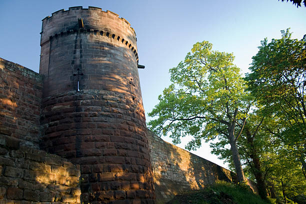 old arenito roman paredes da cidade de chester - chester england fotos imagens e fotografias de stock