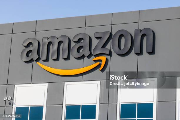 Amazoncom Fulfillment Center Amazon Is The Largest Internetbased Retailer In The United States V Stock Photo - Download Image Now