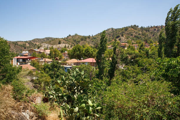 istock Old houses 1045064056