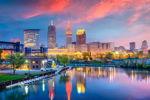 istock Cleveland, Ohio, USA Skyline 1045128054