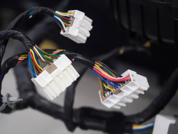 Automotive wiring connector