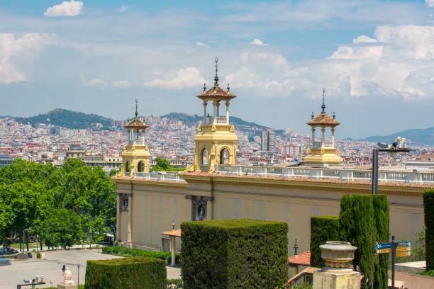 barcelona cityscape z montjuic hill, hiszpania - cadafalch zdjęcia i obrazy z banku zdjęć