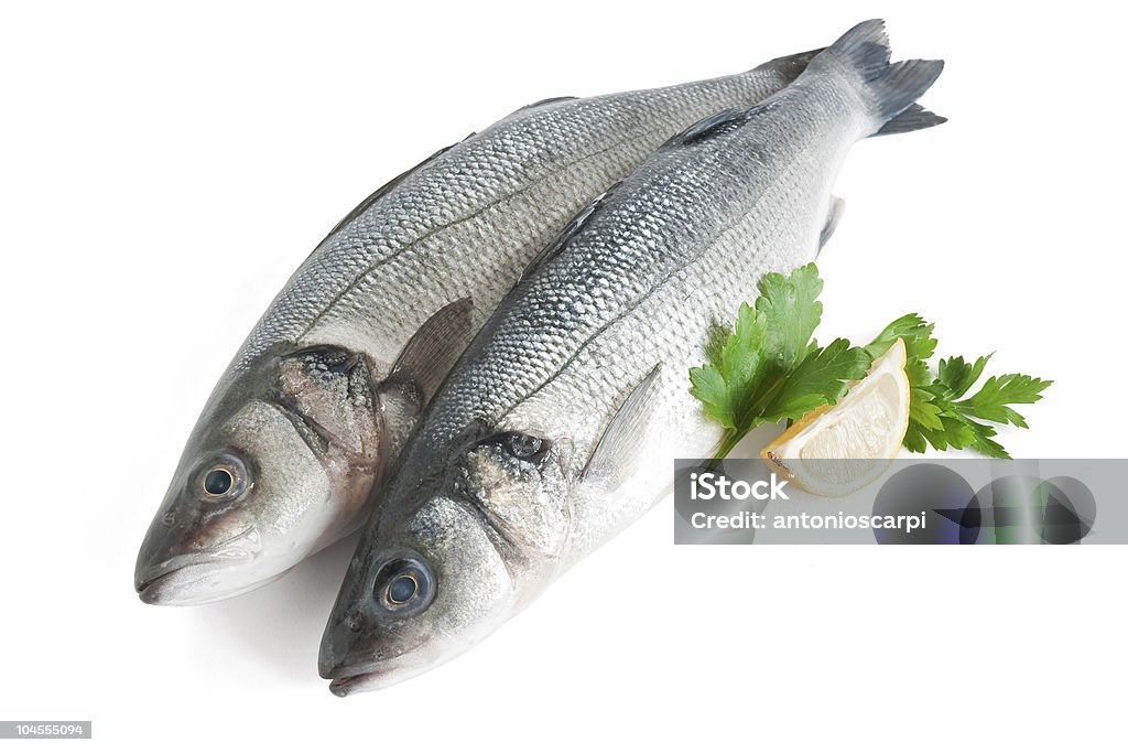 Robalo com salsinha e limão - Foto de stock de Alimentação Saudável royalty-free