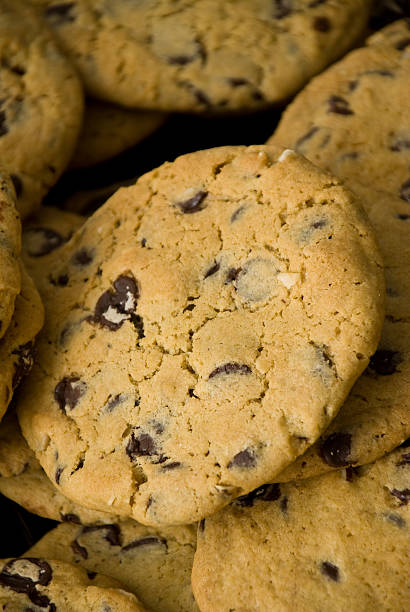 istock Freshly baked cookies 104556381