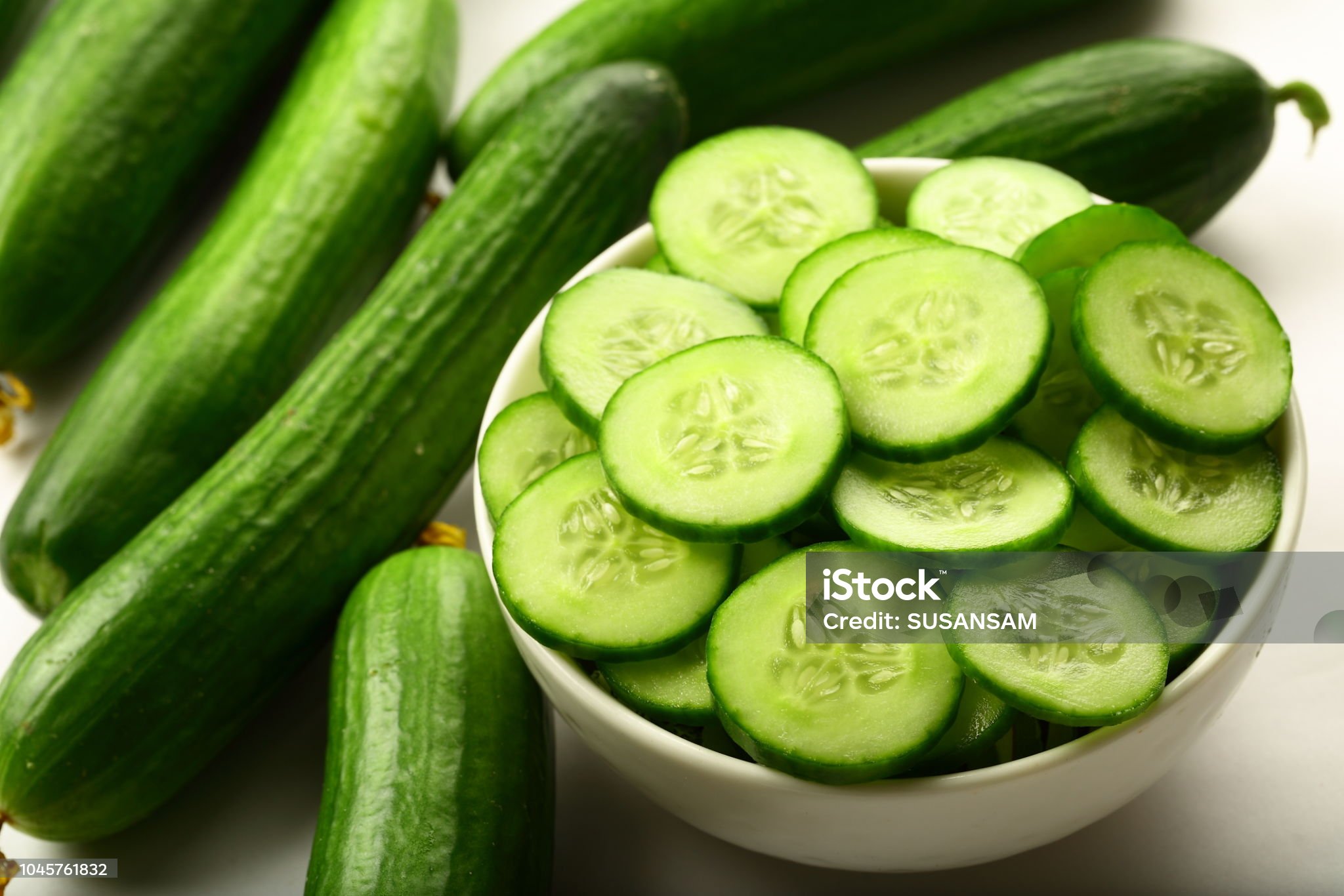 Kako pravilno pripremiti krastavac: Saveti za bolji ukus i savršenu teksturu jela Kako pravilno pripremiti krastavac: Saveti za bolji ukus i savršenu teksturu jela