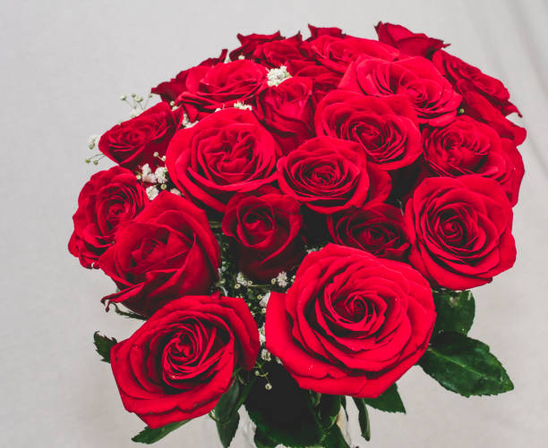 istock bouquet of roses 1045801948