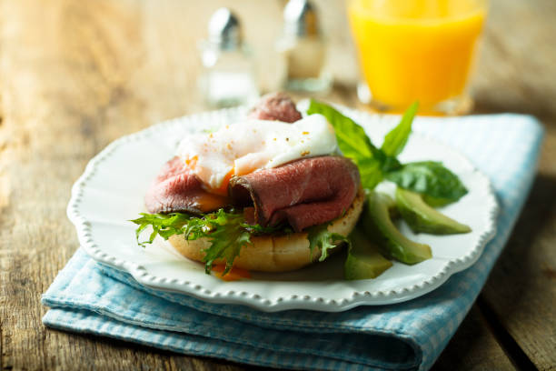 Eggs Benedict with roast beef