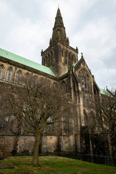 St Mungo's Glasgow Cathedral on Castle Street St Mungo's Glasgow Cathedral on Castle Street, Scotland kirkyard stock pictures, royalty-free photos & images