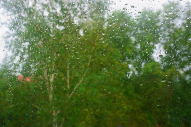 istock raindrops onnwindow pane. first days of autumn 1046009302