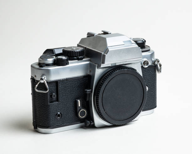 istock Film Camera-01 1046054038