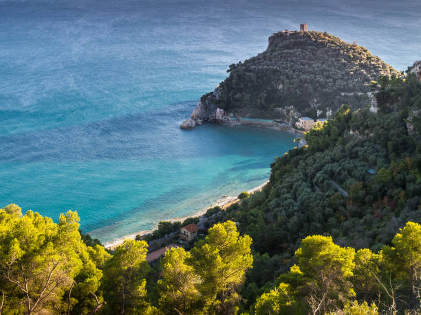 350+ Fotos, Bilder und lizenzfreie Bilder zu Varigotti Fotos iStock