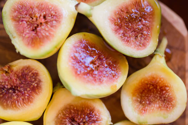 istock Tiger Stripe Figs Drizzled in Honey 1046139844