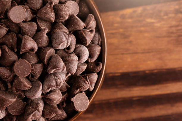 istock A Bowl of Semi Sweet Chocolate Baking Chips 1046179102