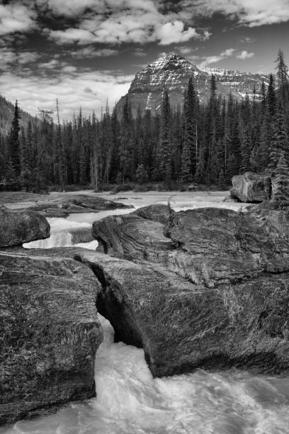 istock Scenery at Natural Bridge in Yoho National Park 1046190202