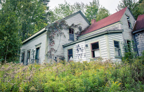 istock Abandon wooden house 1046241980