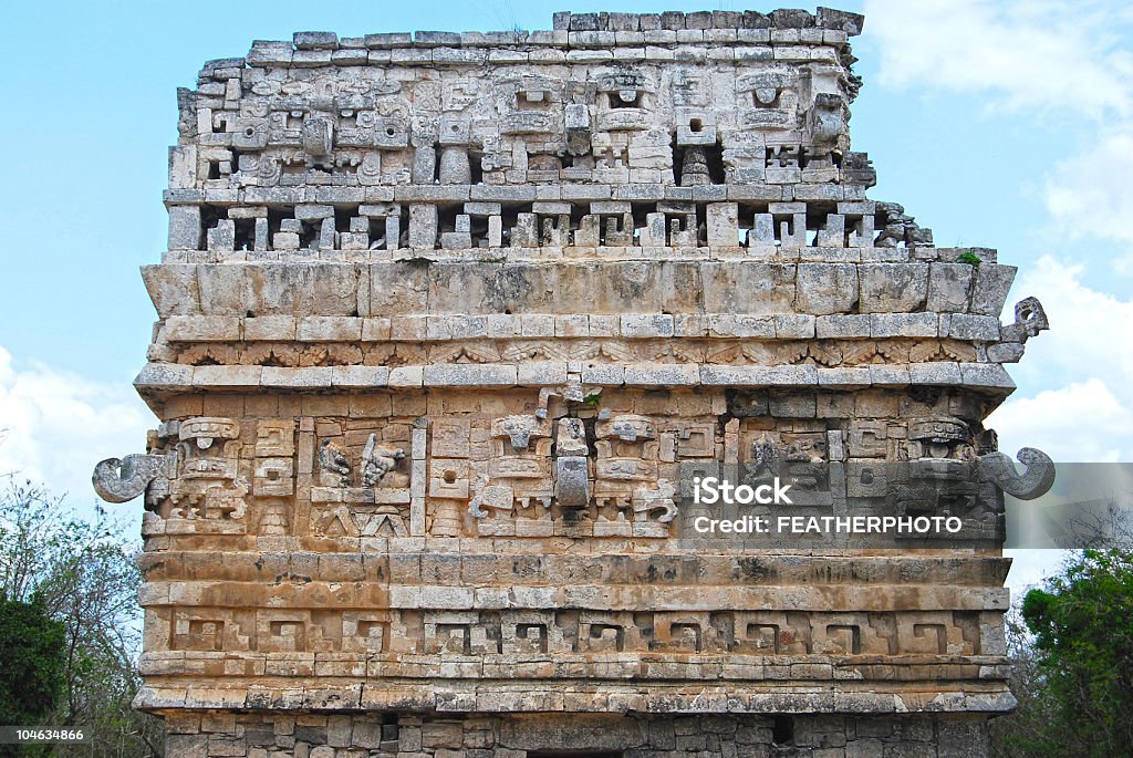 La Iglesia Chichen Itza Yucatán México Maya Arquitectura Foto de stock y más banco de imágenes de Aire libre - iStock La Iglesia Chichen Itza Yucatán México Maya Arquitectura Foto de stock y más banco de imágenes de Aire libre - iStock