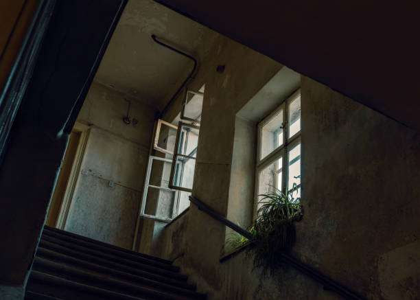 istock Old house in Zagreb 1046372240