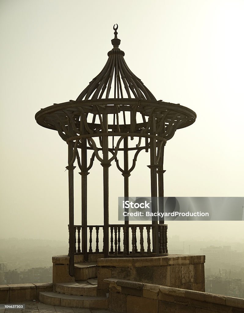 Темные видом на Каирская цитадель от - Стоковые фото Антиквариат роялти-фри