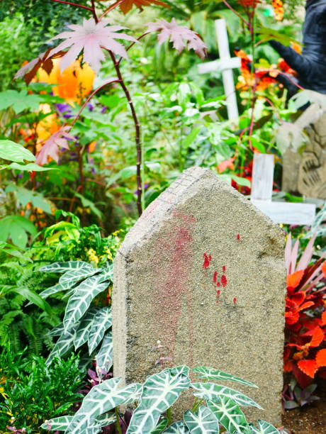 istock Halloween gardening decoration 1046386608