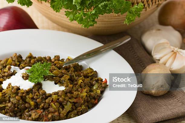 Estofado De Lentejas Foto de stock y más banco de imágenes de Alimento - Alimento, Color - Tipo de imagen, Comida gourmet