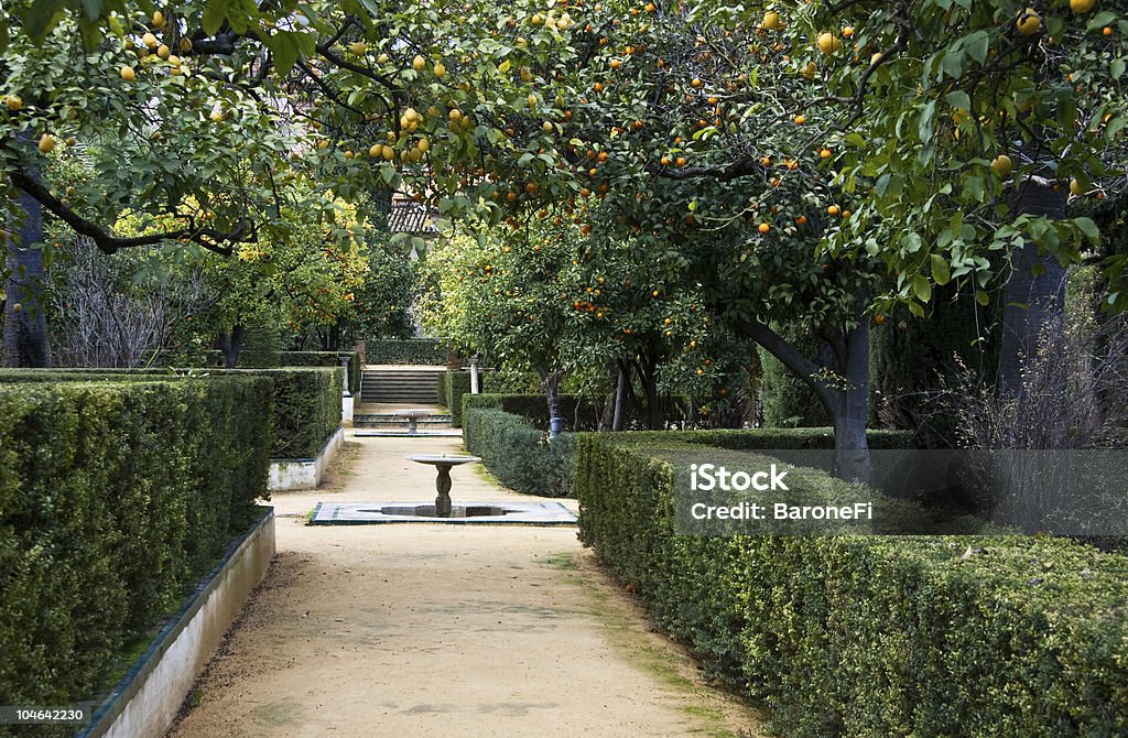 Real Alcázar de Sevilha, jardins - Foto de stock de Ajardinado royalty-free