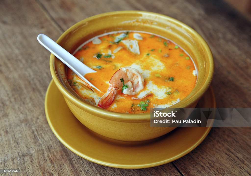 Thai Soupe Tom Yum - Photo de Crevette - Produit de la mer libre de droits