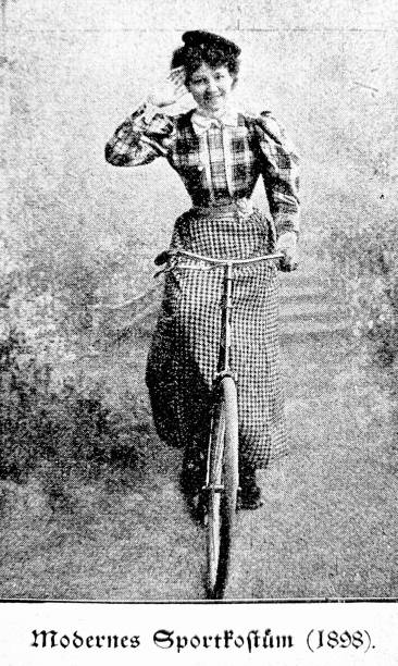 istock Women's fashion 1898 - bicycle dress 1046521938