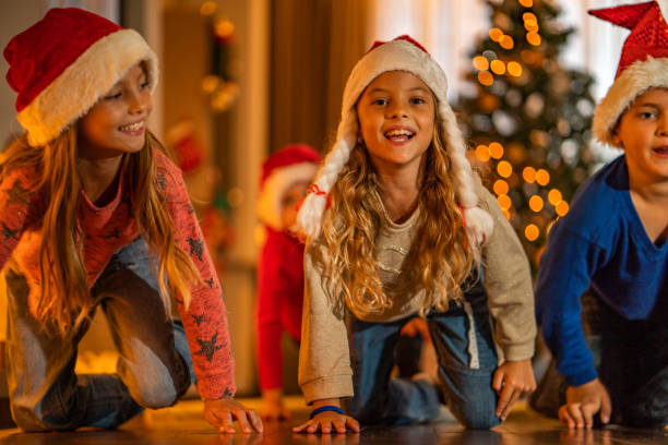 istock Children playing on Christmas Eve 1046565808