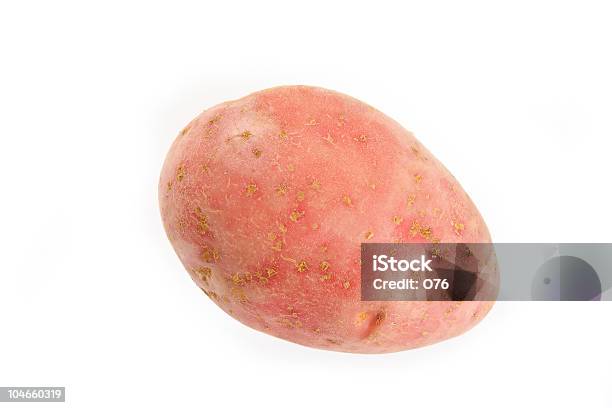 Czerwony Ziemniak - zdjęcia stockowe i więcej obrazów Czerwony ziemniak - Czerwony ziemniak, Białe tło, Neutralne tło