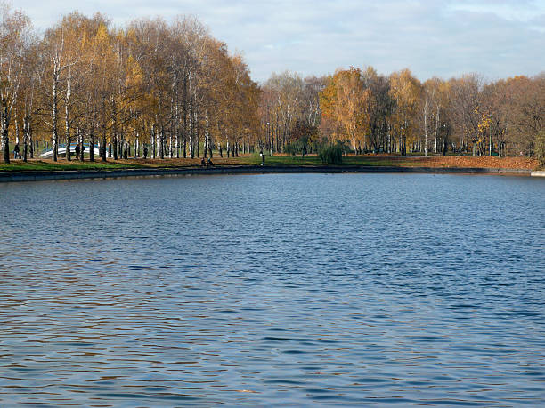 istock autumn in city park 104661102