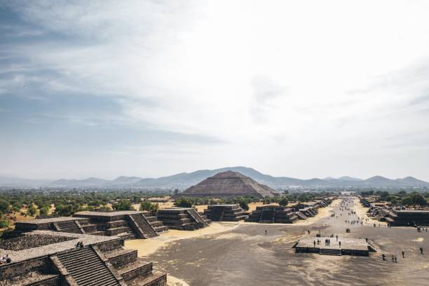istock Teotihuacan Pyramids Photo 1046624288