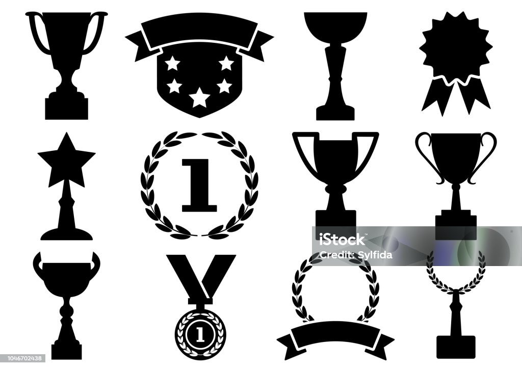 Set di premi e tazze in bianco e nero, illustrazione vettoriale - arte vettoriale royalty-free di Icona