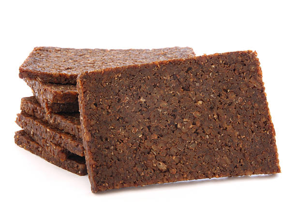 black bread - 粗黑麥麵包 個照片及圖片檔