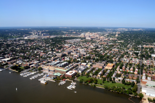 Vista aérea de Alexandria, Virginia photo