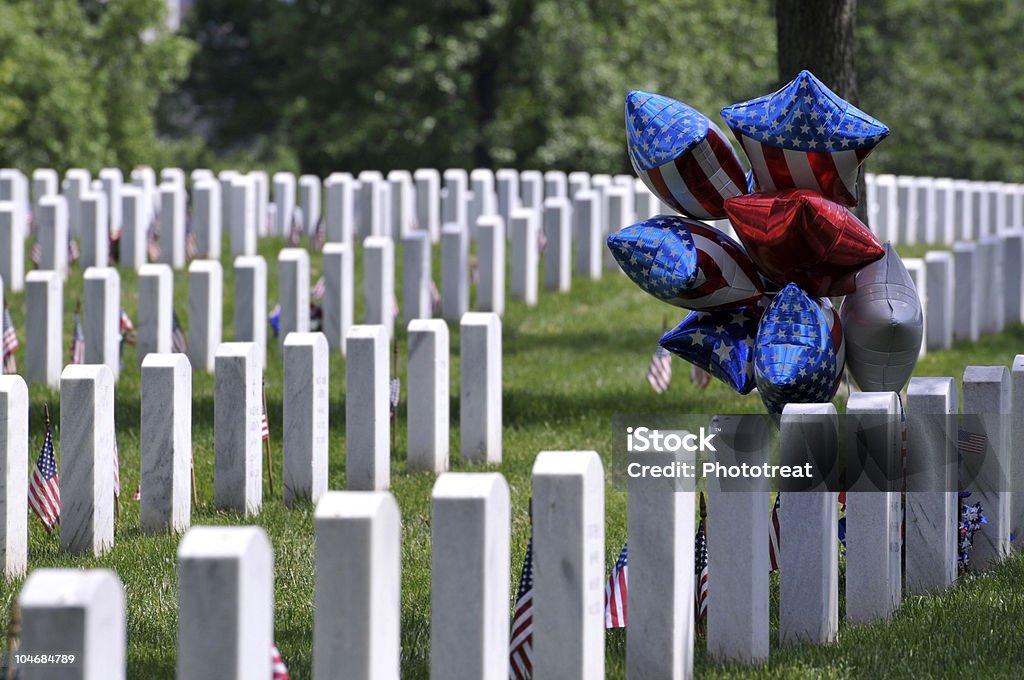 Palloncini su Memorial Day - Foto stock royalty-free di Arlington - Virginia