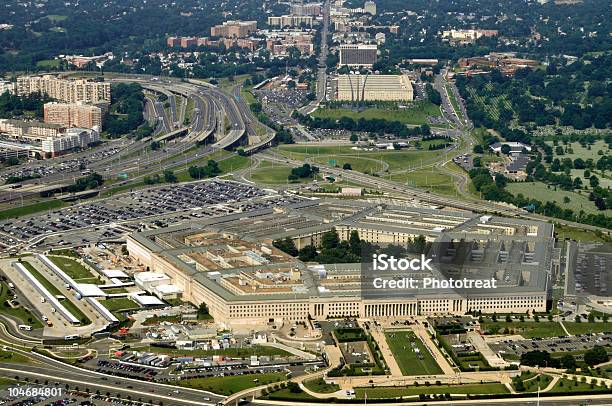 The Pentagon Stock Photo - Download Image Now - Department Of Defense, Building Exterior, USA