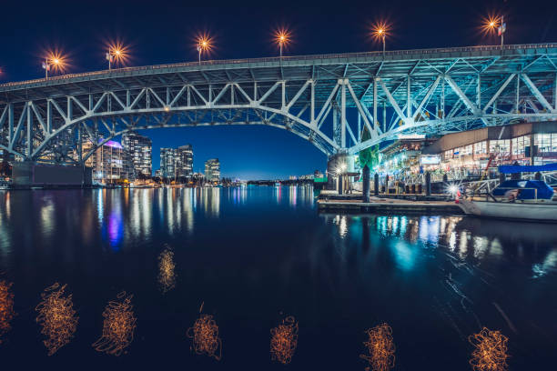 istock Granville Street Bridge over false creek 1046863164