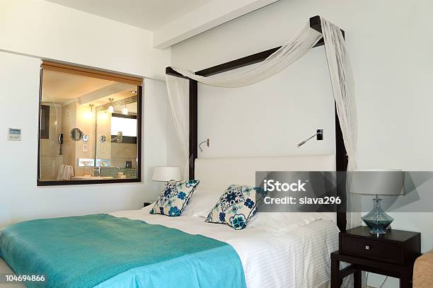 Foto de Apartamento No Hotel De Luxo Creta Grécia e mais fotos de stock de Almofada - Almofada, Apartamento, Banheiro doméstico