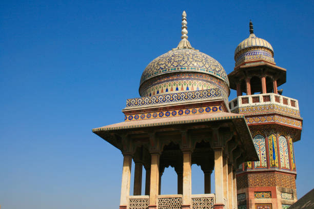 istock Elegent Wazir Khan Mosque 1046962178
